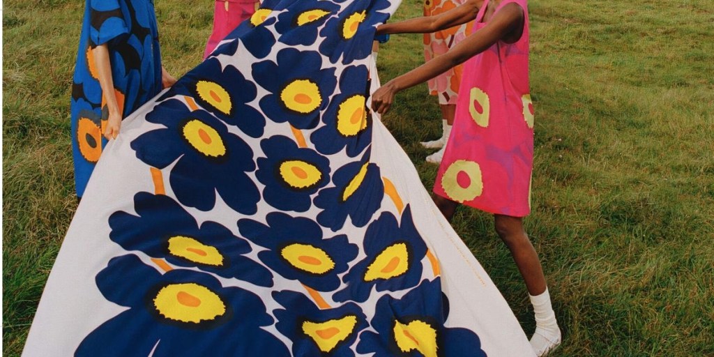 MARIMEKKO – Couleurs, imprimés et renouveau dans la décoration et le textile