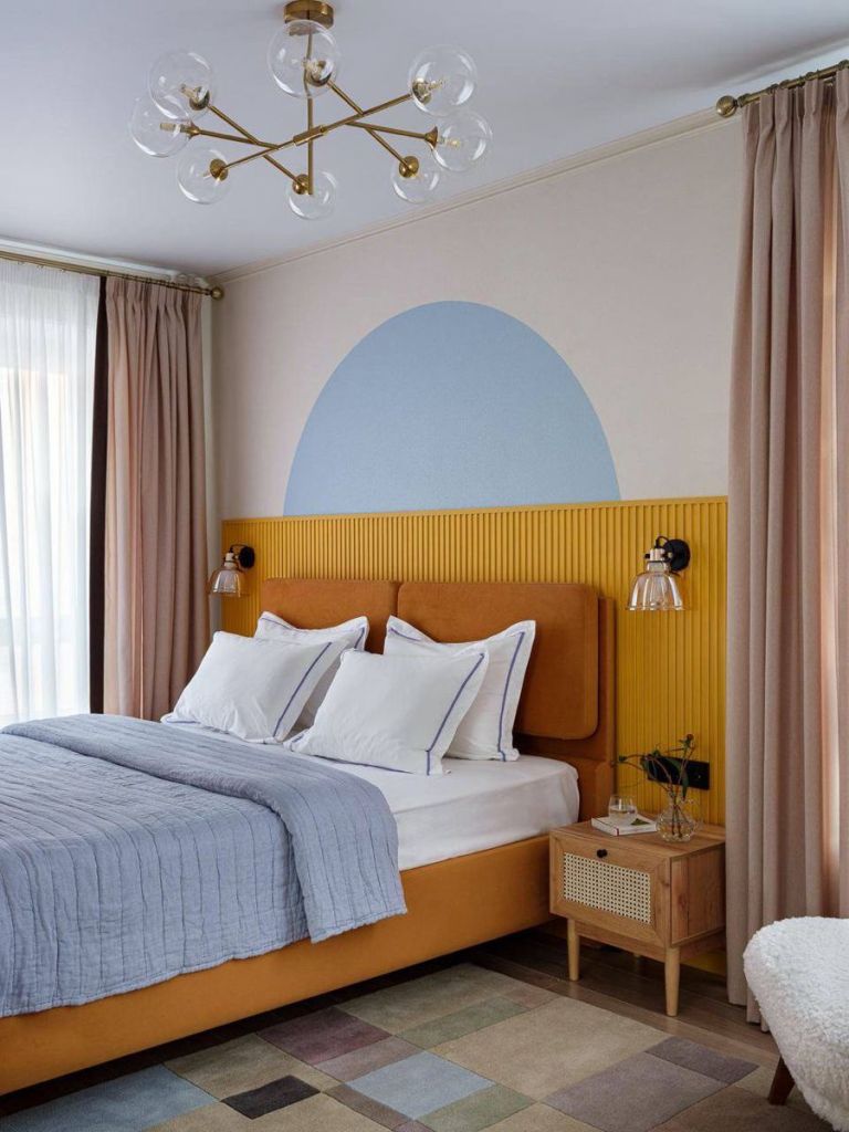 La tête de lit comme élément architectural