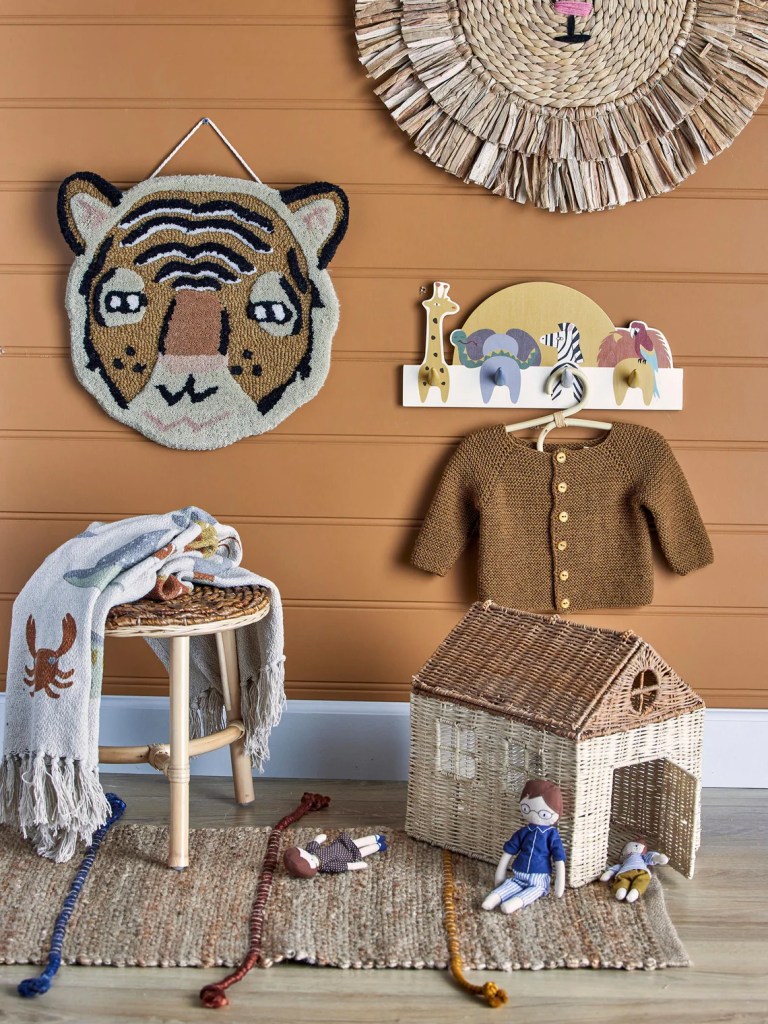 Couleurs rétro : une palette joyeuse pour la déco enfant