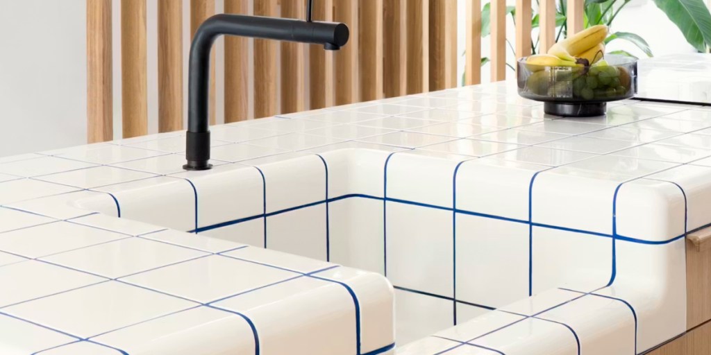 JOINTS DE COULEUR - La tendance design rétro-pop qui transforme le carrelage intérieur
