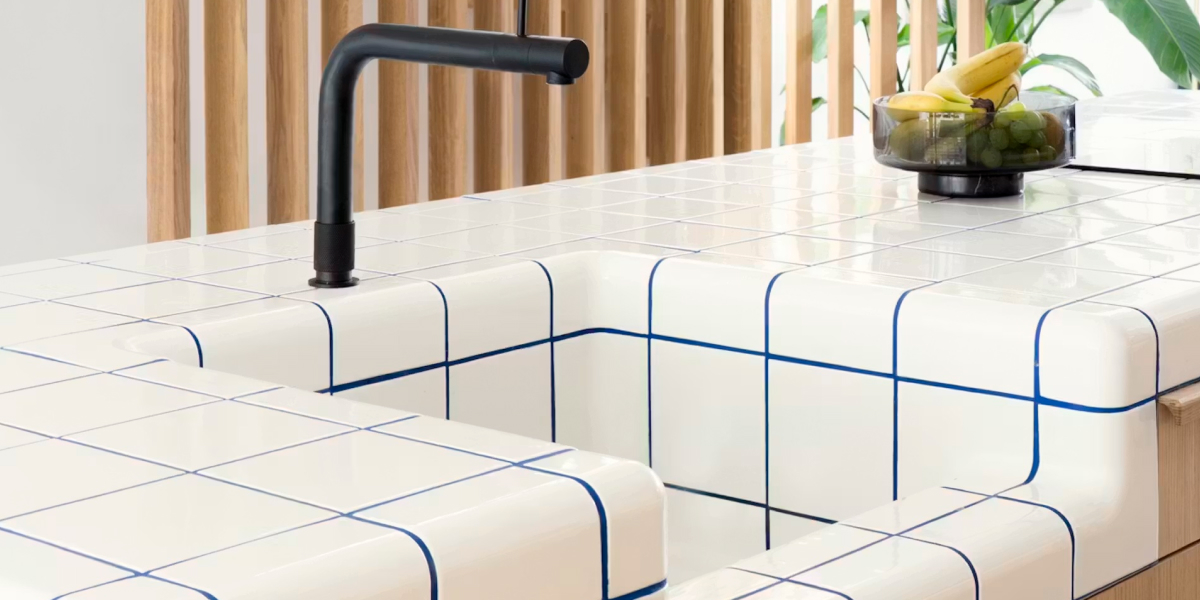 JOINTS DE COULEUR – La tendance design rétro-pop qui transforme le carrelage&nbsp;intérieur